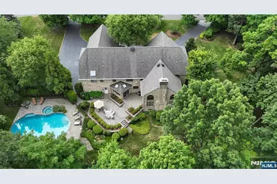 837 Apple Ridge Road, Franklin Lakes, NJ 07417 - Photo 3