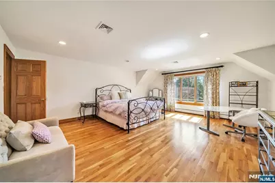 837 Apple Ridge Road, Franklin Lakes, NJ 07417 - Photo 31