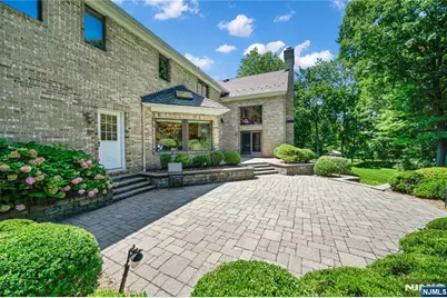 837 Apple Ridge Road, Franklin Lakes, NJ 07417 - Photo 5