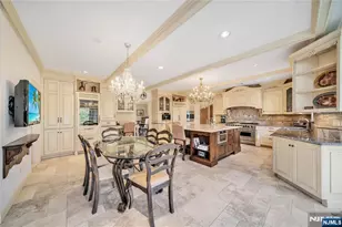 837 Apple Ridge Rd, Franklin Lakes, NJ 07417 - Photo 9