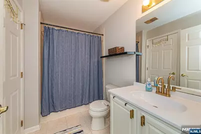 454 Cambridge Drive, Butler, NJ 07405 - Photo 15