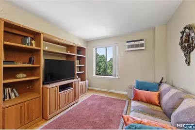 140 Euclid Avenue 5G #5G, Hackensack, NJ 07601 - Photo 23