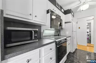 140 Euclid Ave 5G, Hackensack, NJ 07601 - Photo 13