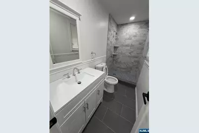 299 Broadway, Paterson, NJ 07522 - Photo 7
