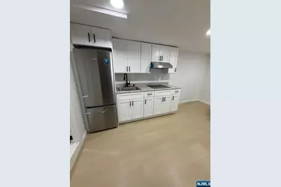 299 Broadway, Paterson, NJ 07522 - Photo 15