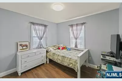 147 7th Street, Saddle Brook Township, NJ 07663 - Photo 13