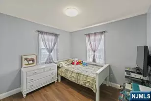 147 7th St, Saddle Brook Township, NJ 07663 - Photo 13