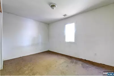 98-100 Lafayette Street, Paterson, NJ 07501 - Photo 21