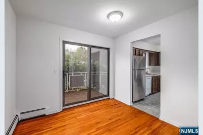 107 Bellgrove 3B #3B, Mahwah, NJ 07430 - Photo 5