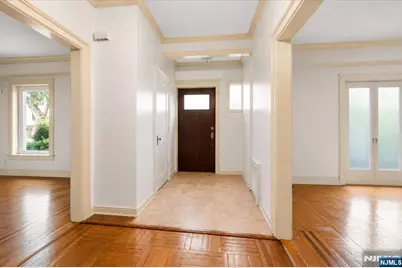 540 Highridge Avenue, Cliffside Park, NJ 07010 - Photo 21
