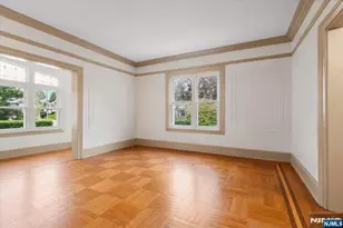 540 Highridge Ave, Cliffside Park, NJ 07010 - Photo 9