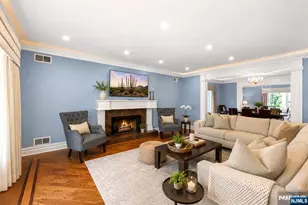 335 Riverdale Dr, Fort Lee, NJ 07024 - Photo 15