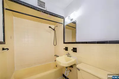 601 Fairview Avenue B1 #B1, Fairview, NJ 07022 - Photo 11