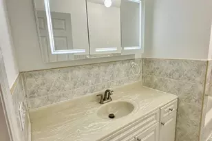 656 Day Ave 2, Ridgefield, NJ 07657 - Photo 13