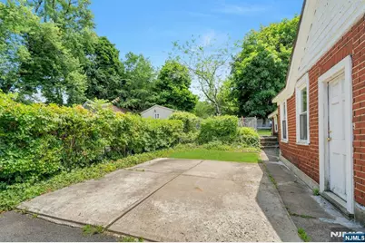 76 Prospect Street, Midland Park, NJ 07432 - Photo 27