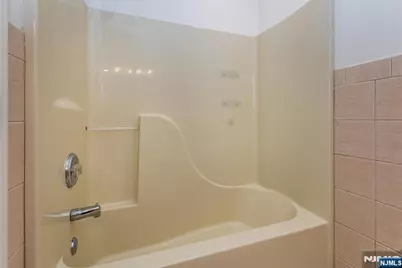 200 Cambridge Court G100 #G100, Clifton, NJ 07014 - Photo 19