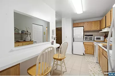 10 Orchard Street 1F #1F, Hackensack, NJ 07601 - Photo 5
