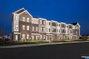 300 Sycamore Street 303, Kearny, NJ 07032 - Photo 17