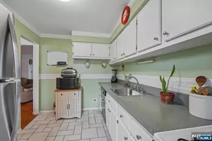 1255A Valley Road 15, Wayne, NJ 07470 - Photo 11