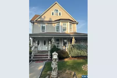 53 Murray Hill Terrace, Bergenfield, NJ 07621 - Photo 1