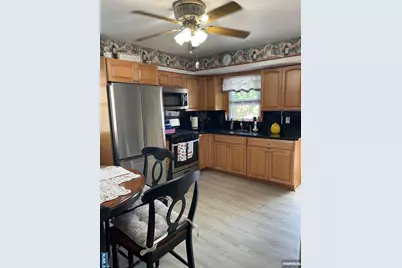 739 Lake Avenue, Lyndhurst Township, NJ 07071 - Photo 5