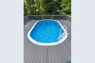 831 Pascack Road, Paramus, NJ 07652 - Photo 13