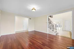 831 Pascack Rd, Paramus, NJ 07652 - Photo 5