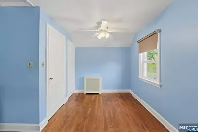27 Beveridge Street, Teaneck Township, NJ 07666 - Photo 25