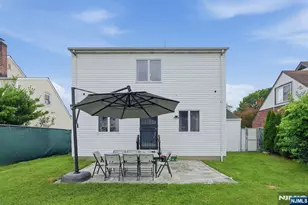 27 Beveridge St, Teaneck Township, NJ 07666 - Photo 37
