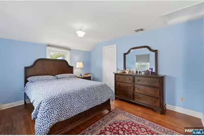 27 Beveridge Street, Teaneck Township, NJ 07666 - Photo 23