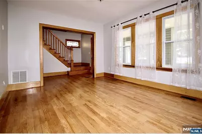 24-09 Rosalie, Fair Lawn, NJ 07410 - Photo 5