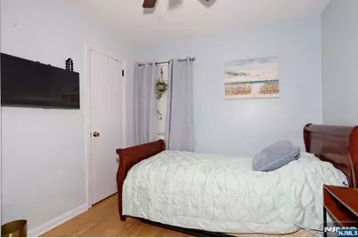 290 Malcolm Avenue, Garfield, NJ 07026 - Photo 15