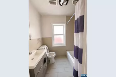 63 Huntington Terrace, Newark, NJ 07112 - Photo 3