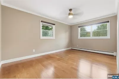 651 Floyd Street, Englewood Cliffs, NJ 07632 - Photo 23