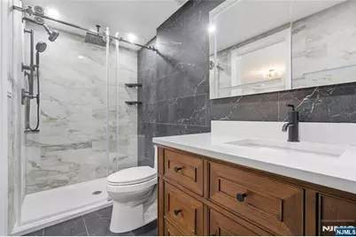651 Floyd Street, Englewood Cliffs, NJ 07632 - Photo 7
