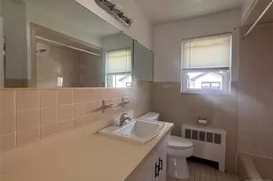 2004 Hoefleys Ln, Fort Lee, NJ 07024 - Photo 3