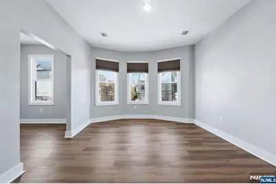 913 18th Street 2 #2, Newark, NJ 07108 - Photo 5