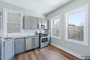 913 18th Street 2, Newark, NJ 07108 - Photo 15