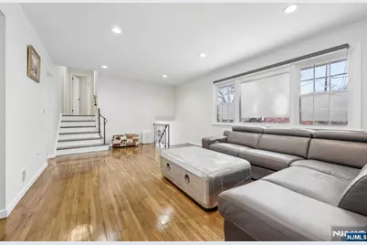 10 Julia Street, Closter, NJ 07624 - Photo 7