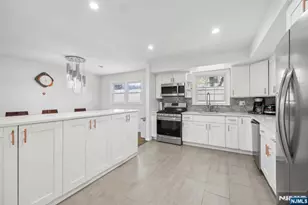 10 Julia St, Closter, NJ 07624 - Photo 11
