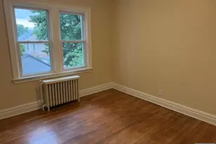 551 Olympia Ave, Cliffside Park, NJ 07010 - Photo 9