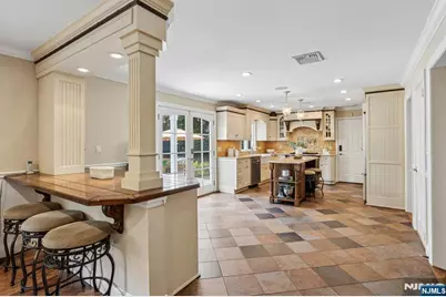 18 Roxbury Downs, Upper Saddle River, NJ 07458 - Photo 15