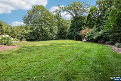 18 Roxbury Downs, Upper Saddle River, NJ 07458 - Photo 41