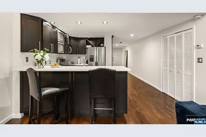 518 Gregory Avenue 201 #201, Weehawken, NJ 07086 - Photo 13