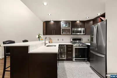 518 Gregory Avenue 201 #201, Weehawken, NJ 07086 - Photo 11