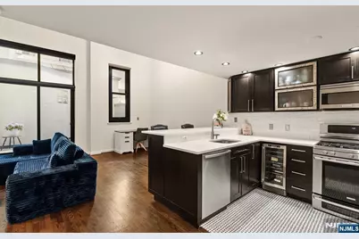 518 Gregory Avenue 201 #201, Weehawken, NJ 07086 - Photo 9