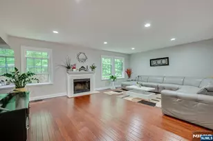 4506 Stonehedge Road 4506, Edison, NJ 08820 - Photo 17