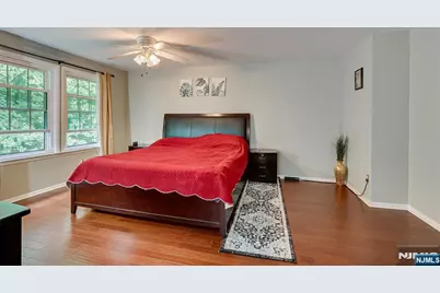 4506 Stonehedge Road 4506 #4506, Edison, NJ 08820 - Photo 31