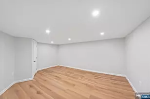 550 Bergen St, Newark, NJ 07108 - Photo 11