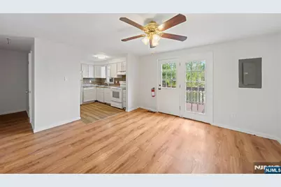 550 Bergen Street, Newark, NJ 07108 - Photo 3